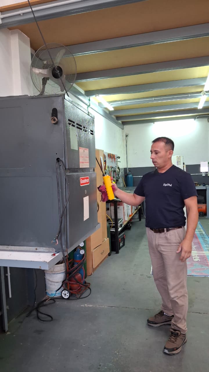 Nuestros Trabajos RefPal 24